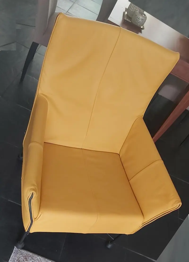 Gele leren designfauteuil