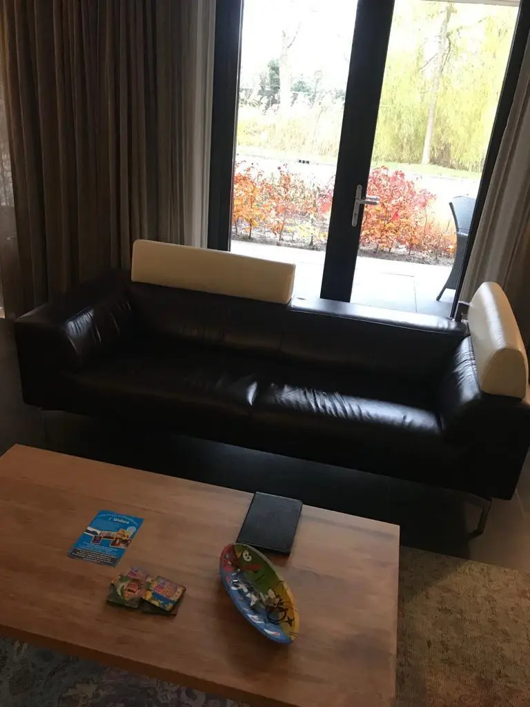 Zwarte leren designbank