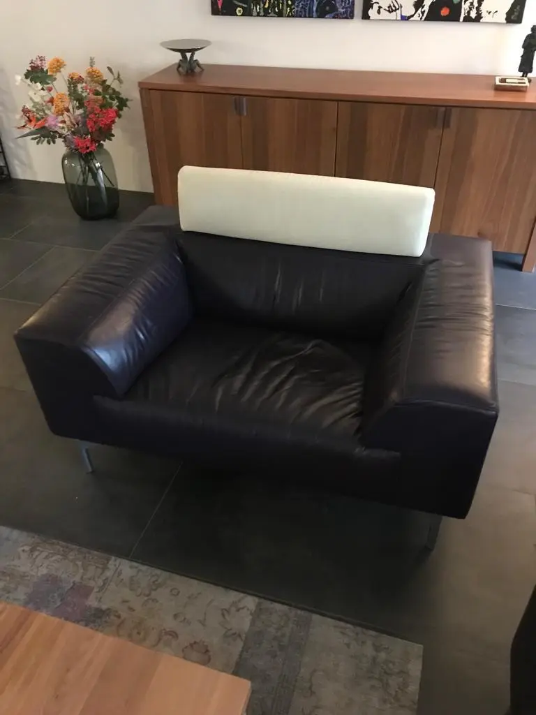 Zwarte leren fauteuil